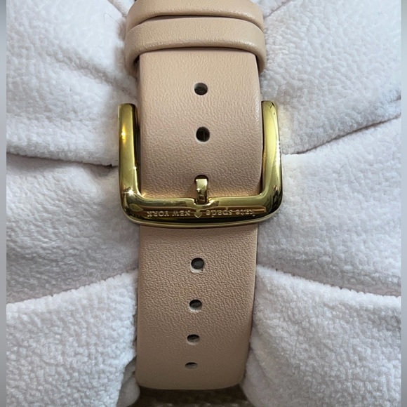 Kate Spade Watch ๐ - Picture 2 of 3